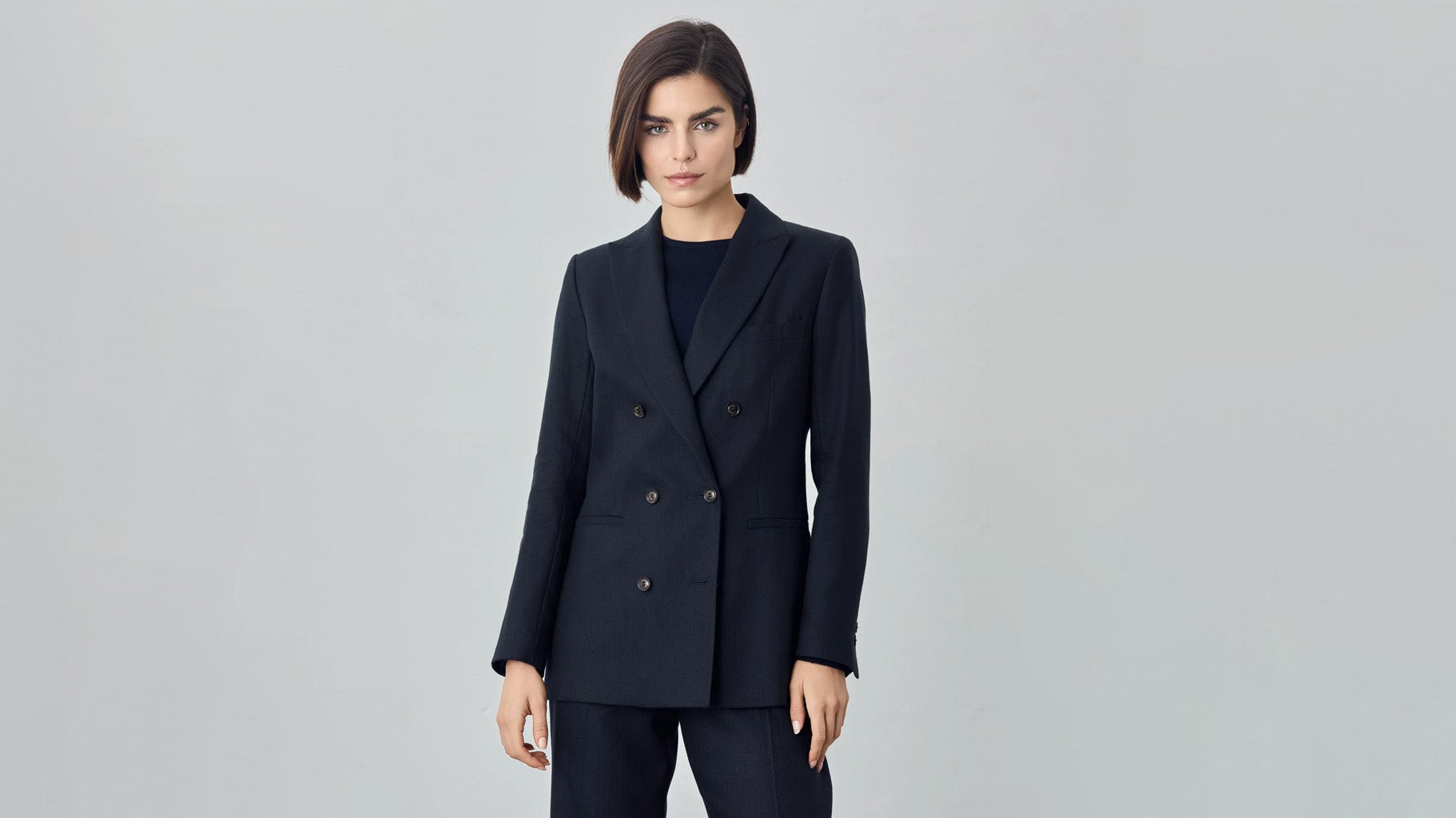 Women blazers for every body type: how to find the perfect fit and flatter your figure