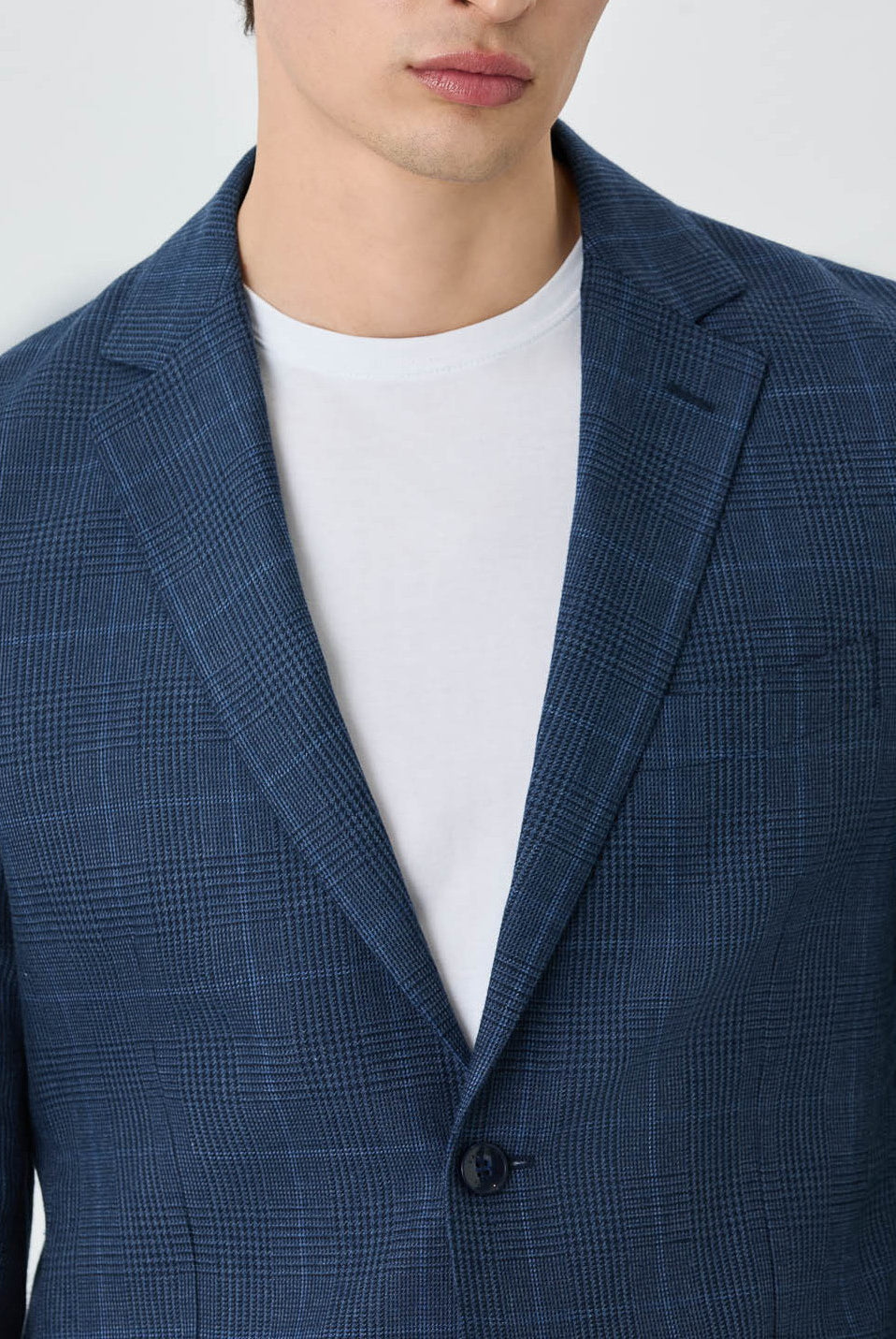 Medium Blue