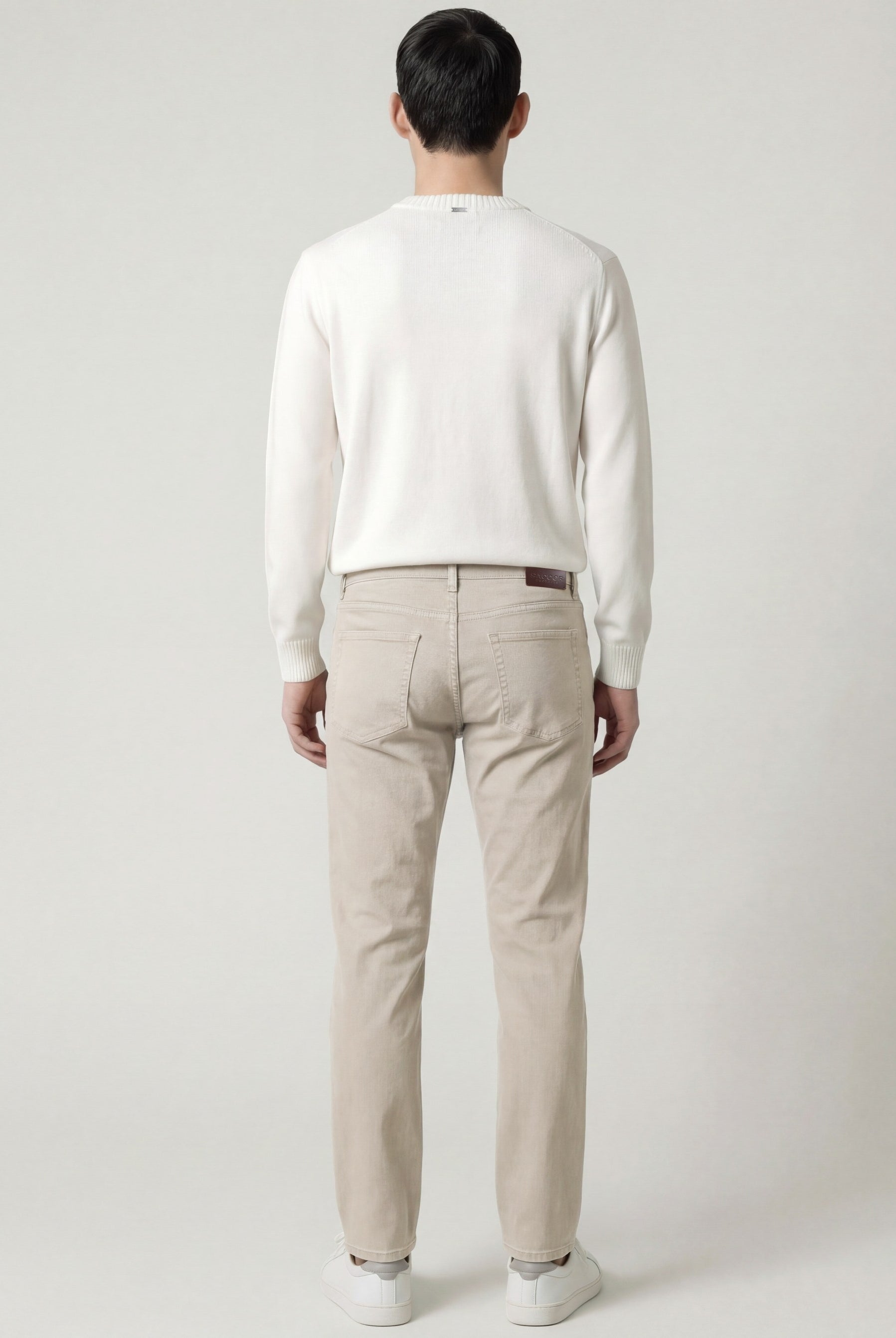 Light Brown (AI)