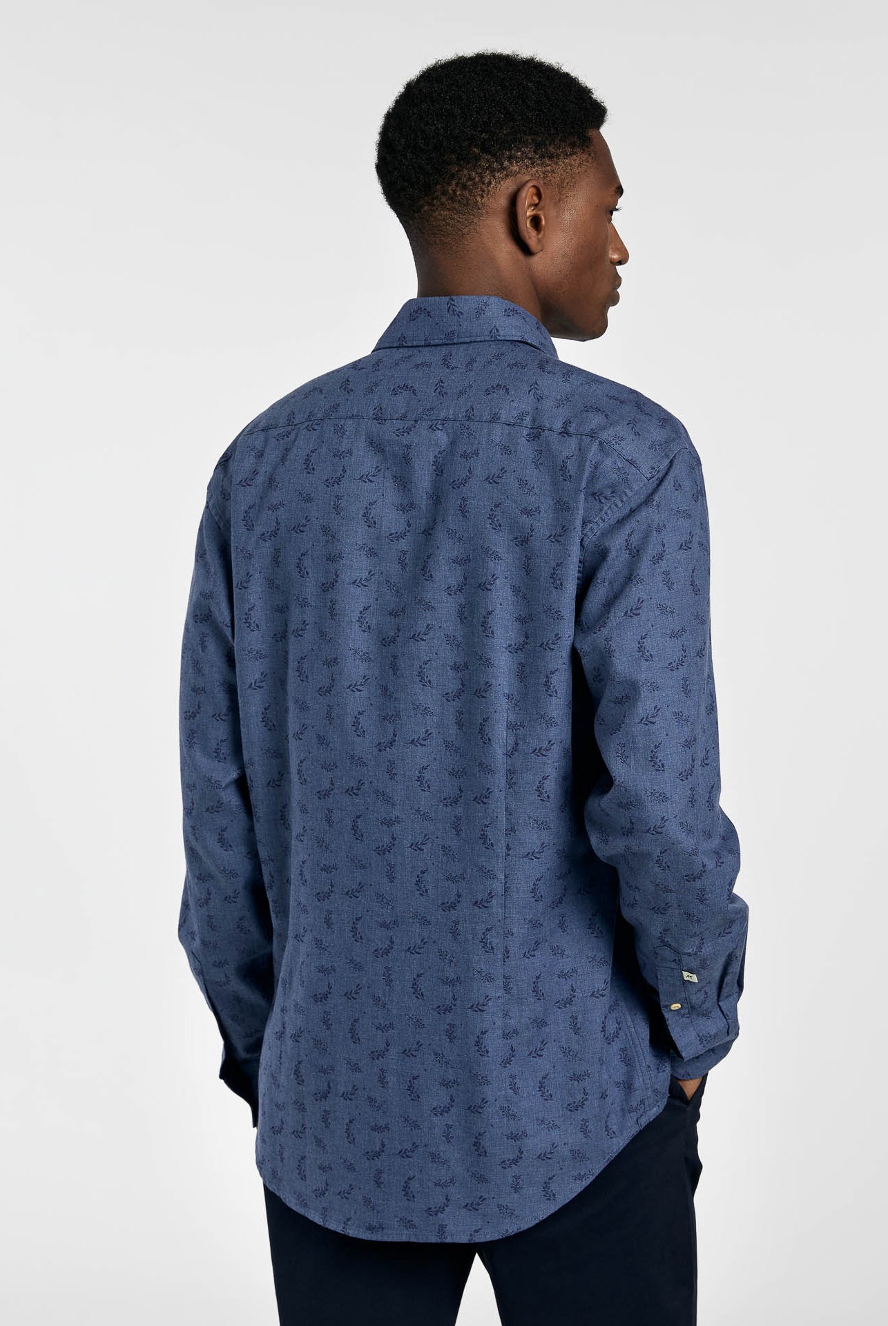 Medium Blue