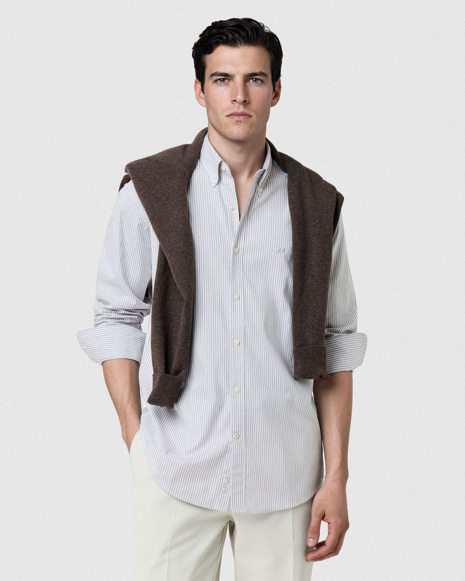 Light Brown (AI)