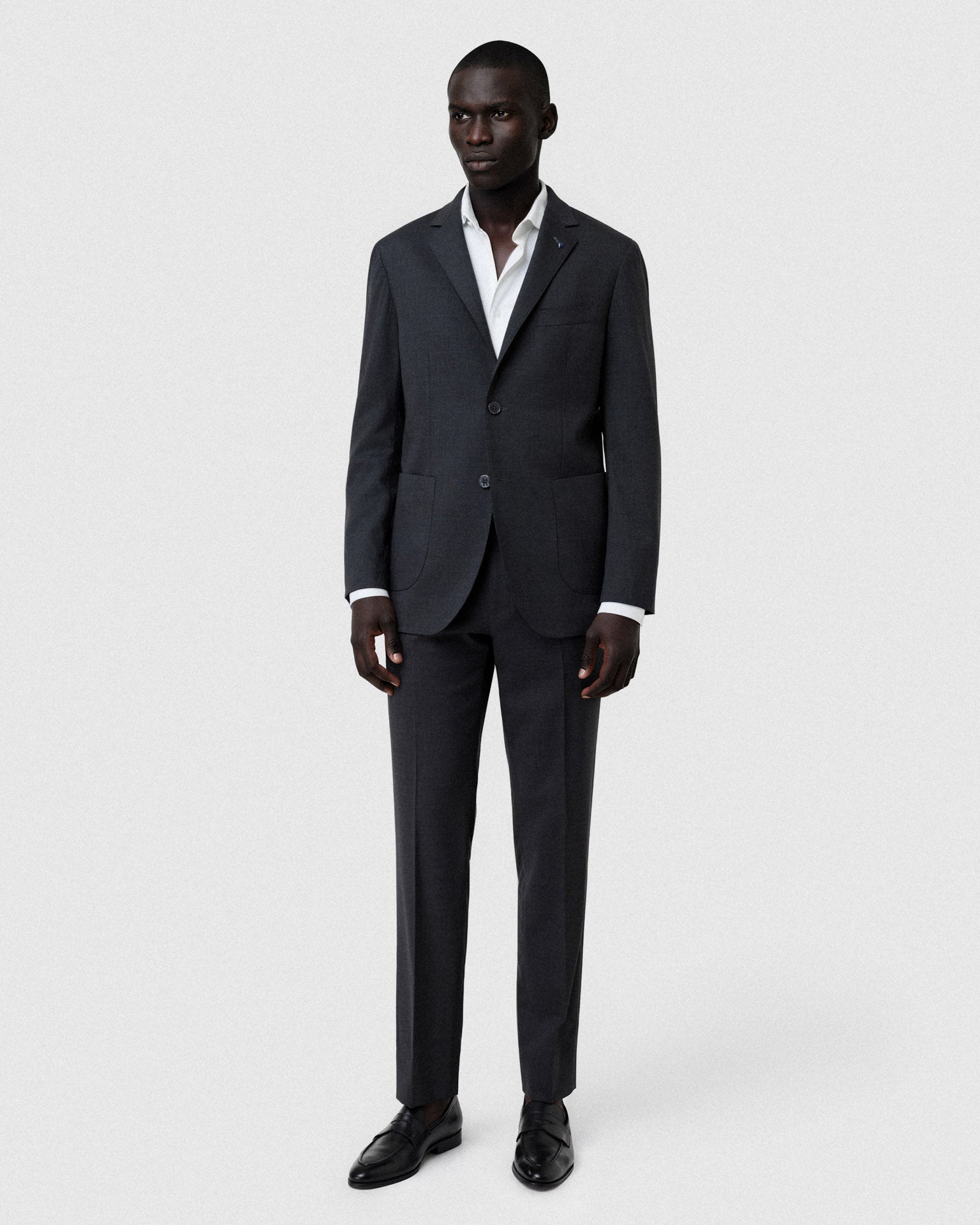 Dark Grey (AI)